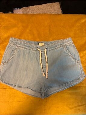 Roxy Light Wash Blue Elastic Waist Drawstring Jean Shorts